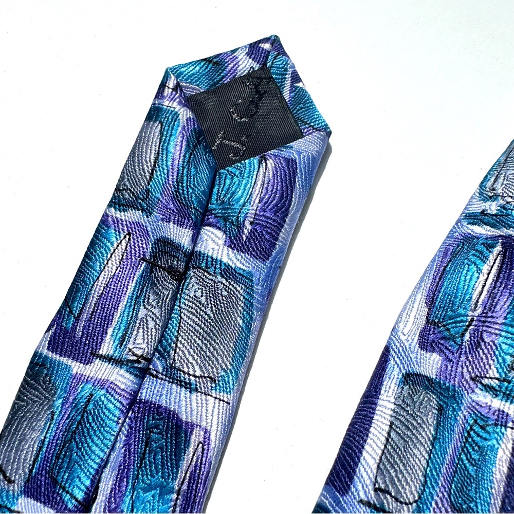 J. García designer Blue and Silver Abstract 100% Silk Tie - Picture 4 of 7